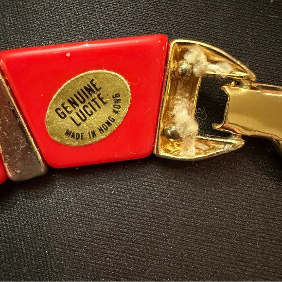 Lucite Vintage Red and Gold Statement Necklace - Picture 2 of 3